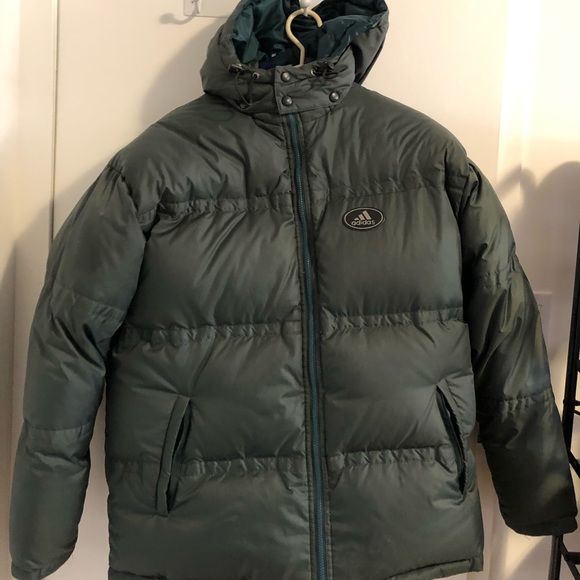 Adidas XL Men’s Puffer Jacket - Picture 2 of 4